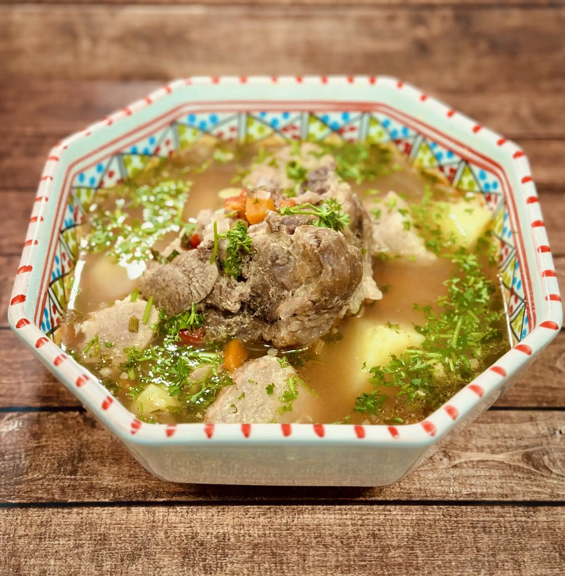 Ciorbă cu carne de porc